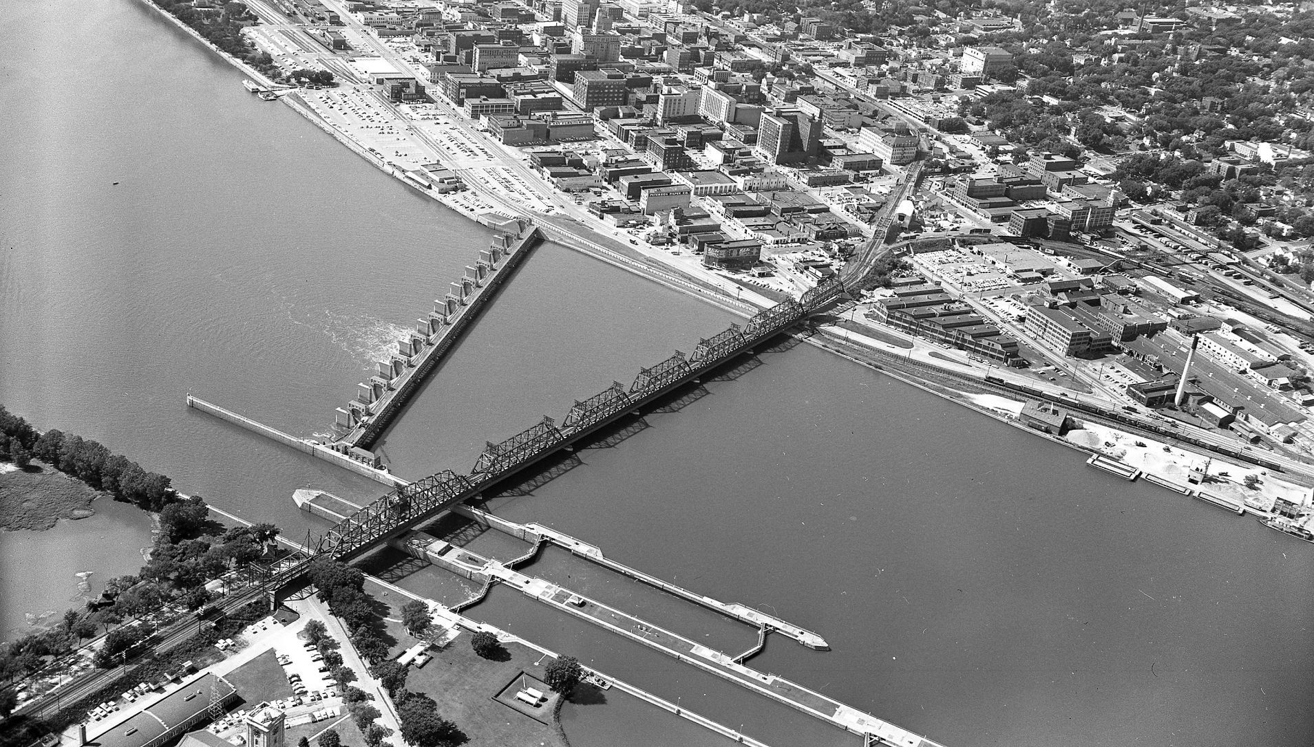102519-Aerial-1961-003